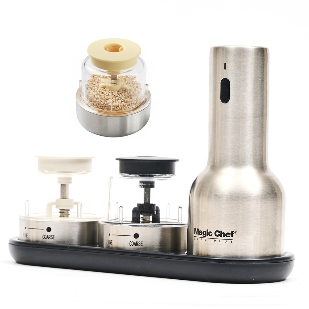 매직쉐프 전동 그라인더 소금 후추 깨통 3in1 스텐 실버 풀세트 (본체1+팟3+트레이1) 77,600원