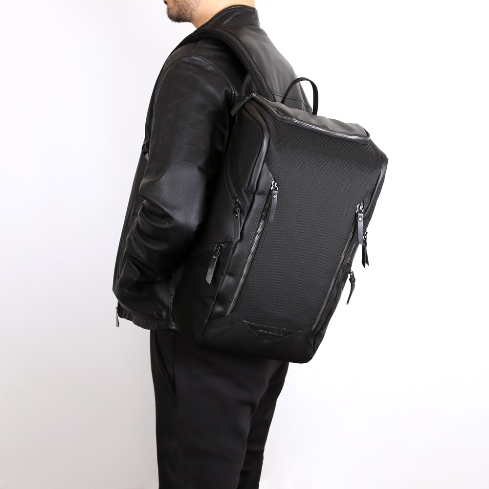 릭조 비지니스 노트북 남자백팩 58,000원