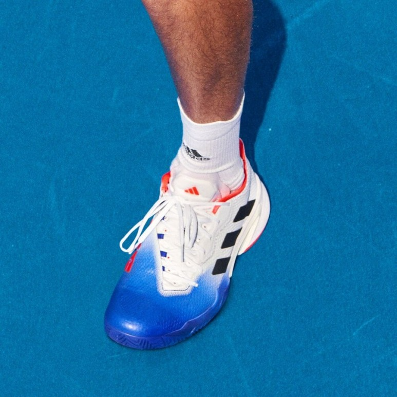 [국내매장 정품] 아디다스 바리케이드 테니스화 운동화 HQ8917 130,000원