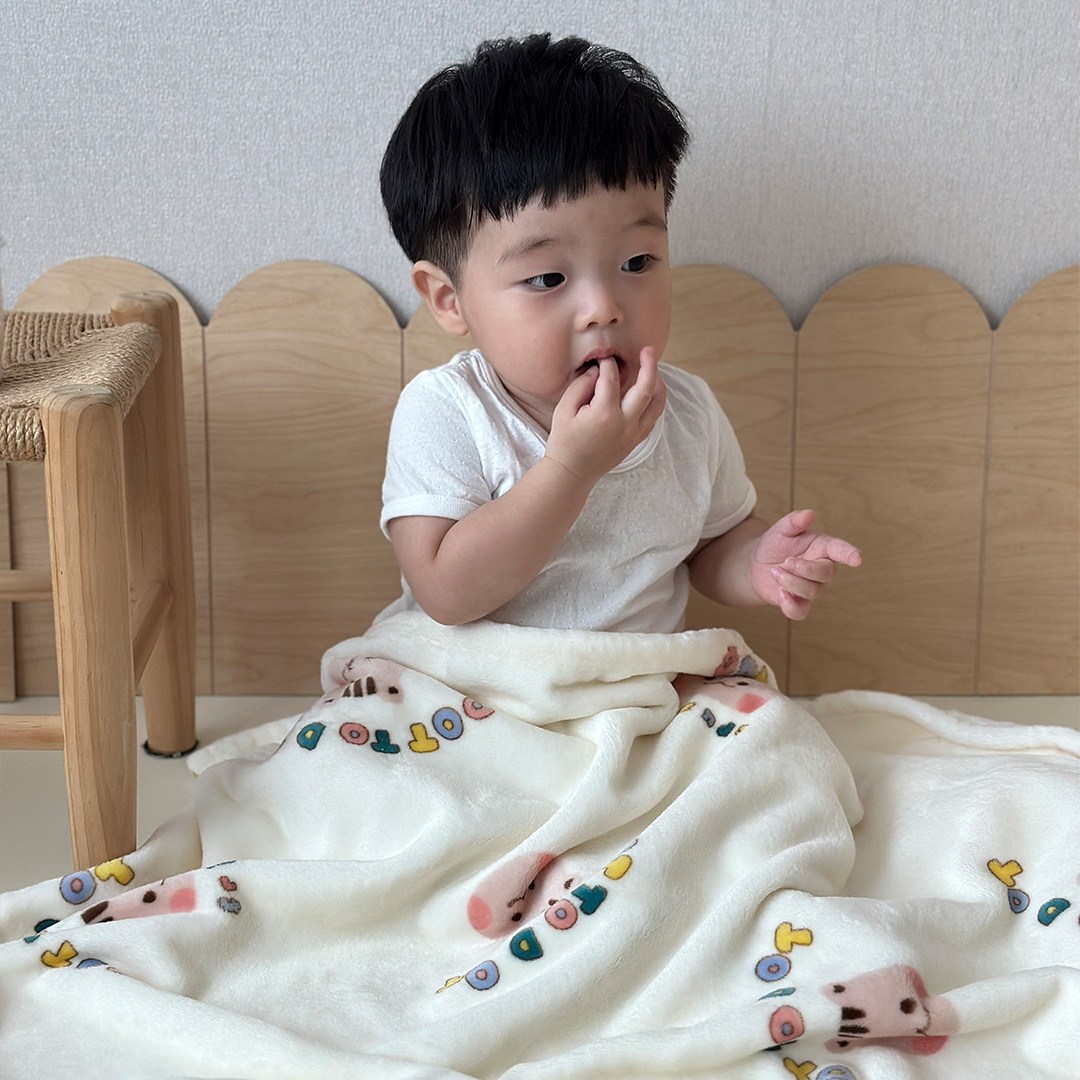 돗투돗 코지 밍크 극세사 아기 블랭킷 겨울 담요 9,850원