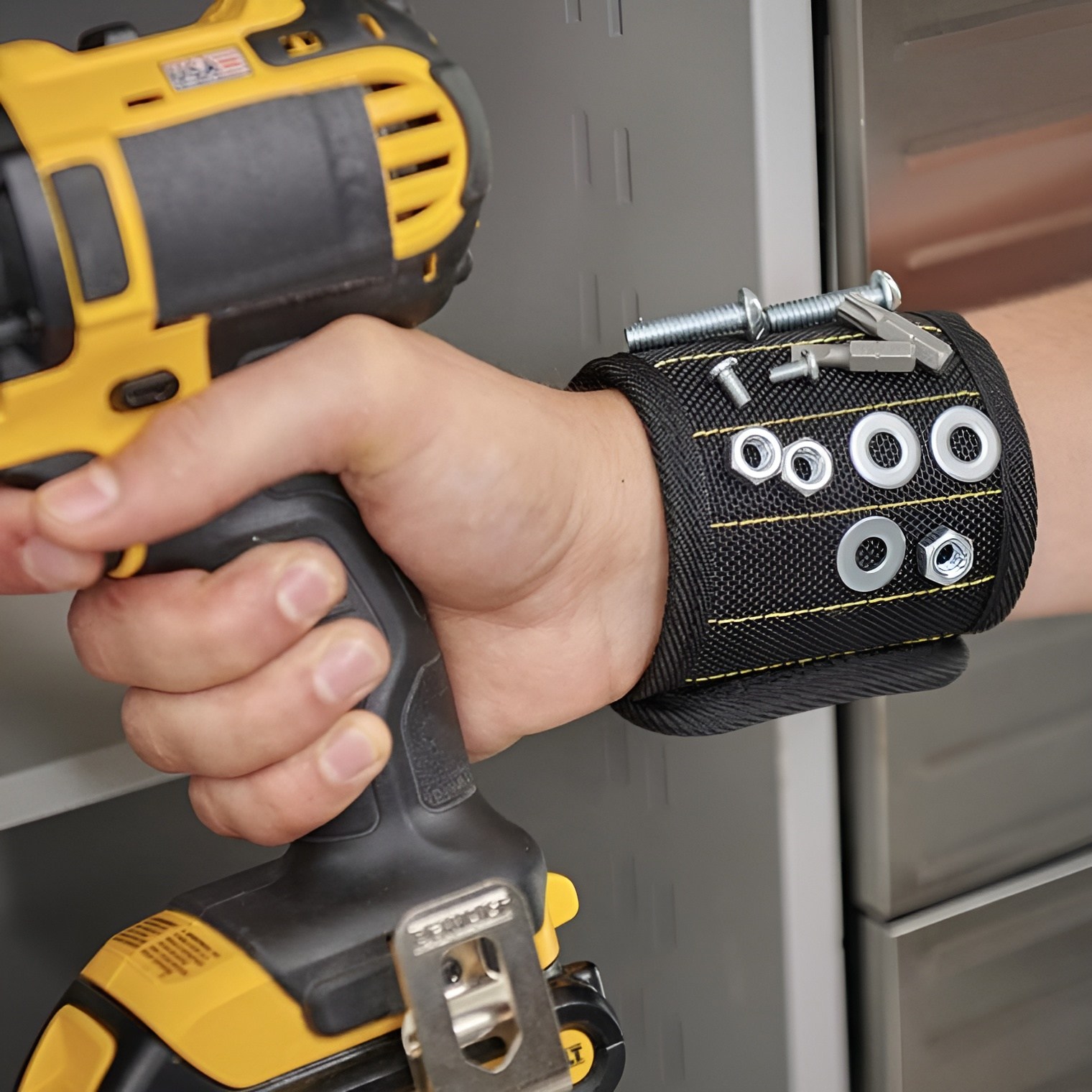 모우라 강력한 손목 자석밴드 공구 작업용, 1개, 블랙 7,900원