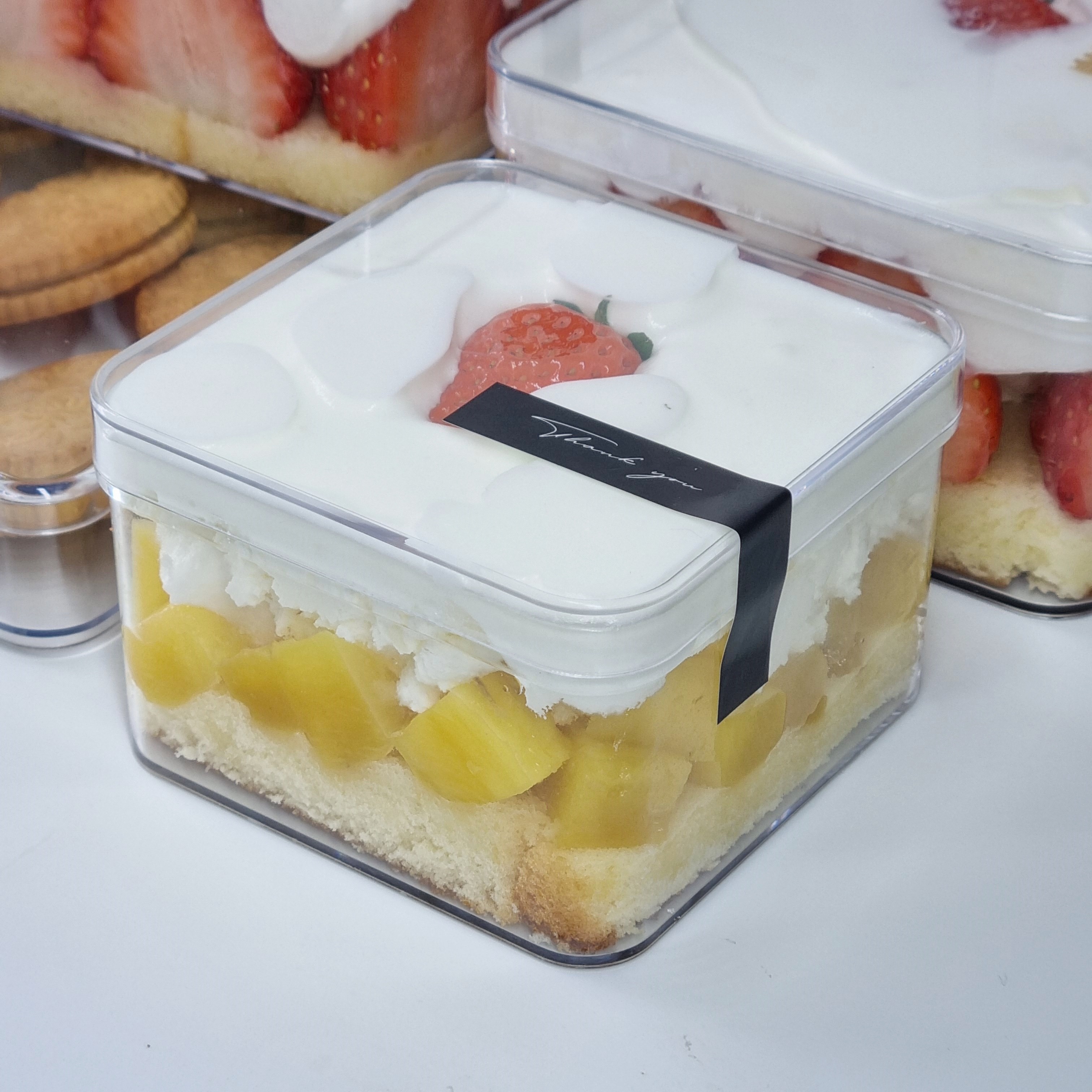 PS005 정사각(두꺼운 소형) 보틀케이크용기 60개 투명사각통 티라미수용기 카페디저트포장케이스 떠먹는큐브케익쿠키통 사탕통 플라스틱 티라미수케이스 보틀케이크케이스 일회용케이크보관함, 60개 31,400원