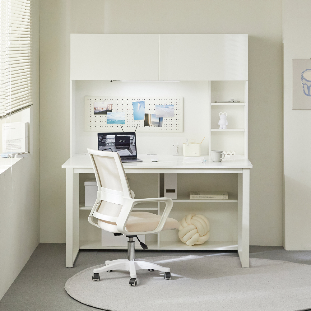 웰퍼니쳐 윌슨 1200 LED 책장 + 책상 + 타공판 세트 방문설치 274,000원