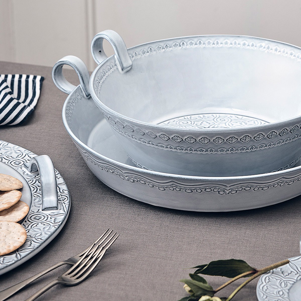 보르달로 핀헤이로 루아노바 라지 샐러드볼 42.5cm, 1개, 단품 172,000원