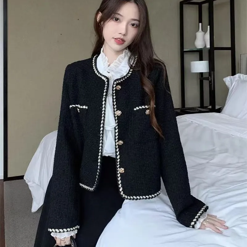 SAHINER 여성 봄 트위드 자켓 라운드넥 미니멀 클래식 스타일 BWT31 24,900원