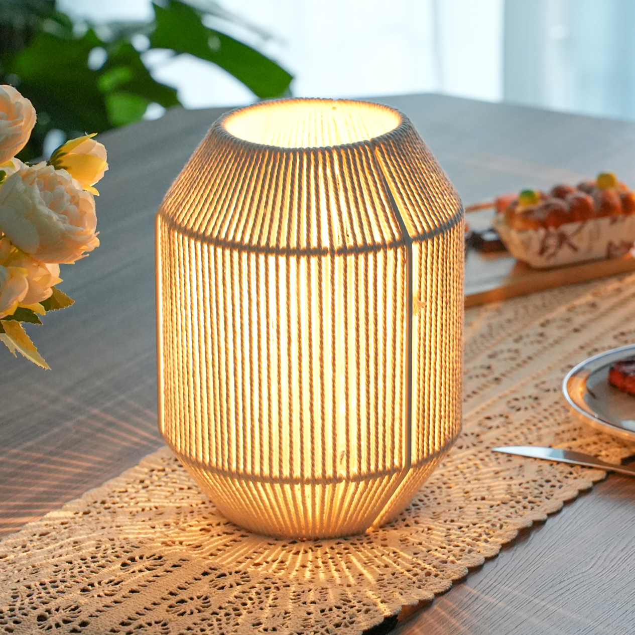 JHY DESIGN 뜨개질 끈 테이블조명 인테리어 조명 스탠드 침실 조명 거실 무드등, 베이지 30,800원