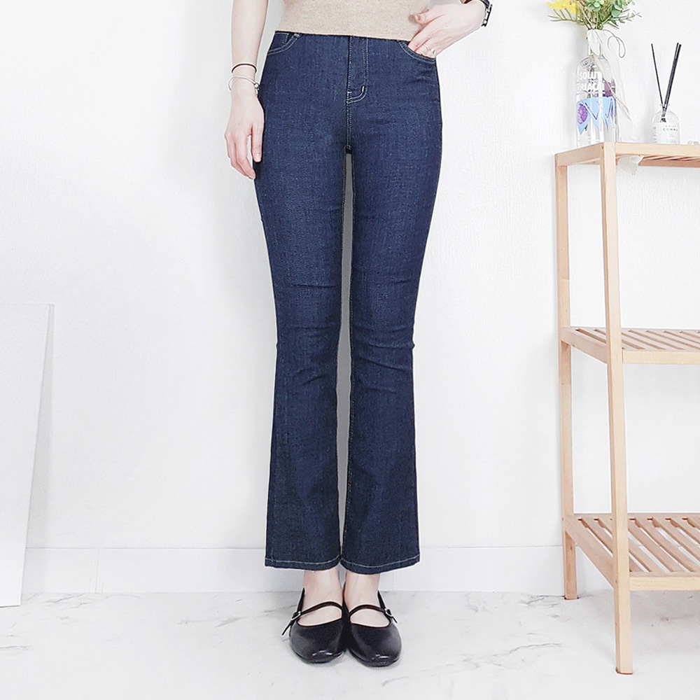 103st 논페이드 생지데님 밴딩 스판 부츠컷 와이드 청바지 2종 택1/여성 빅사이즈 S~3XL 38,900원