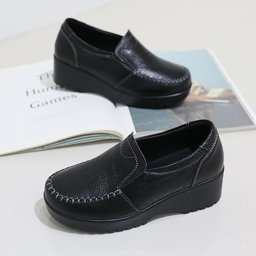 제이슈 가죽 진짜대박 통굽 슬립온 5cm 46,800원