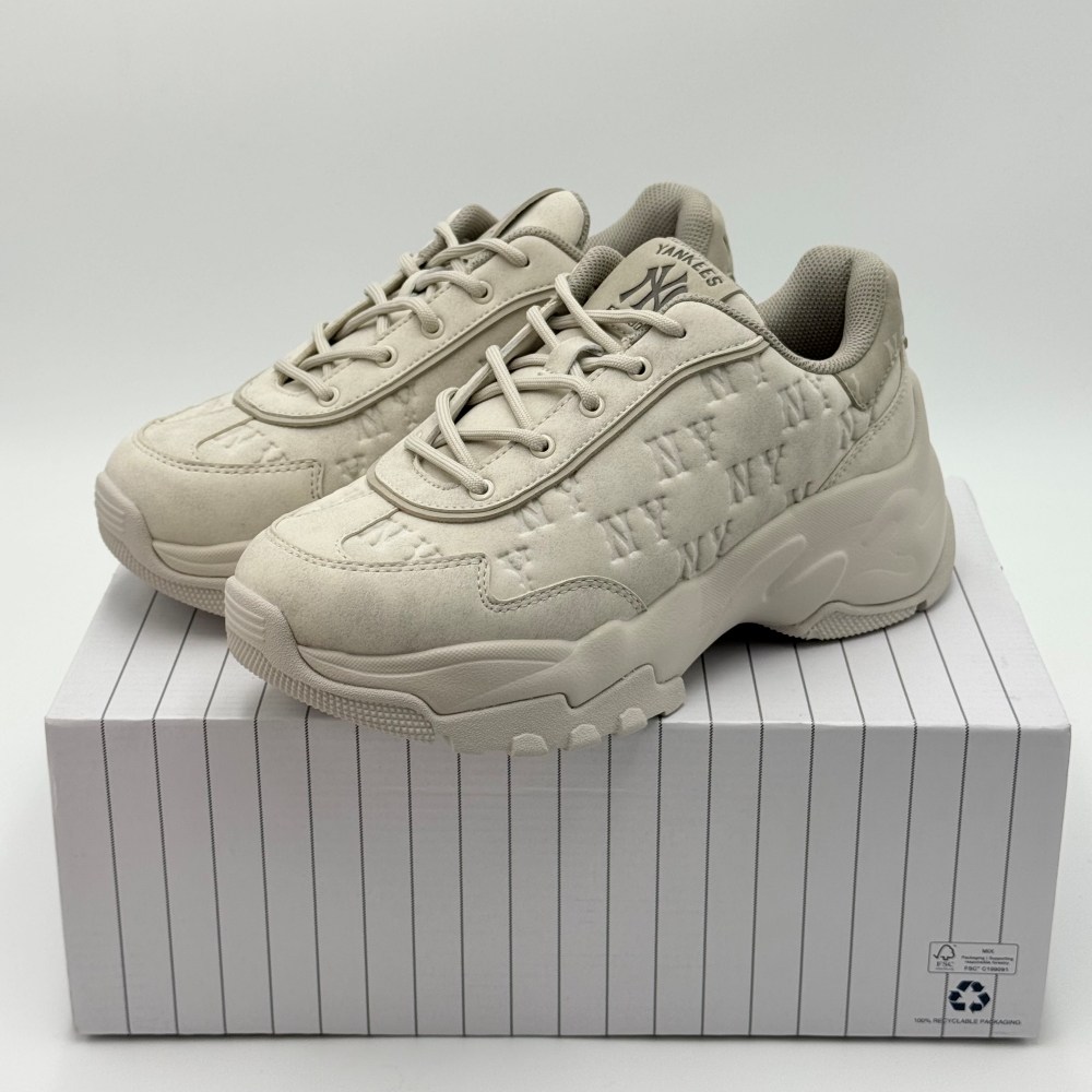 MLB 운동화 런닝화 빅볼청키 빈티지 모노그램 뉴욕 양키스 베이지 3ASHVT45N-50BGL 159,000원