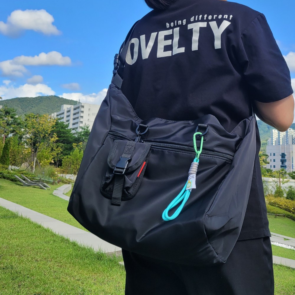 에스픽 다담 메신져백 크로스백 노트북 여행용 69,000원