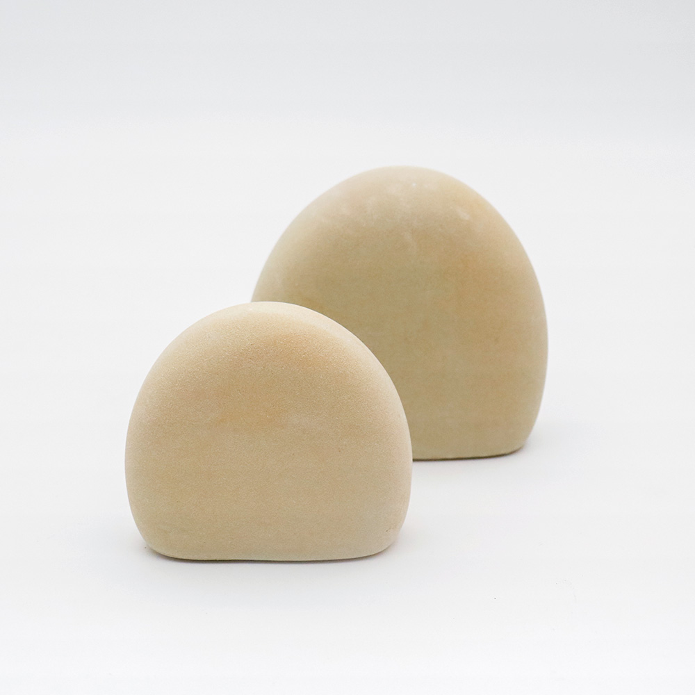 미미네아쿠아 파스텔 타원형 스톤모양 장식품 베이지 13,000원