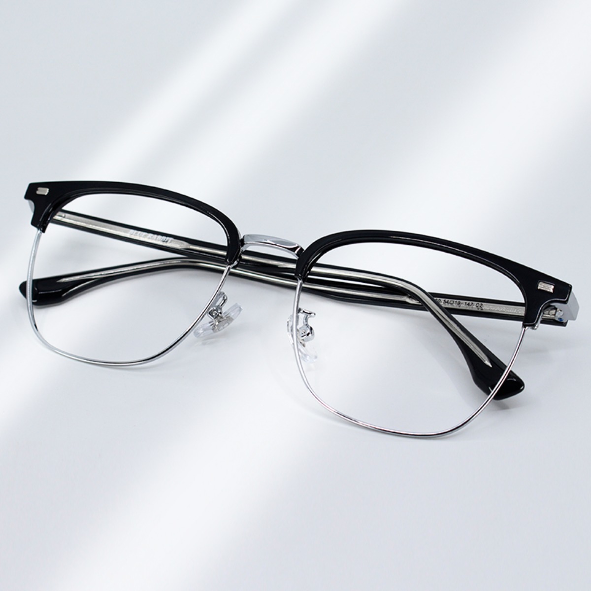 룩스토어 오버사이즈 레트로 사각 하금테 안경 39,000원