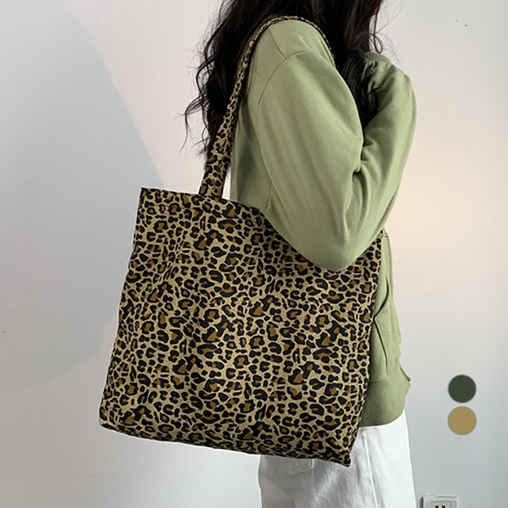 엘쏘 빅 스퀘어 레오파드 패브릭 에코백 10,900원