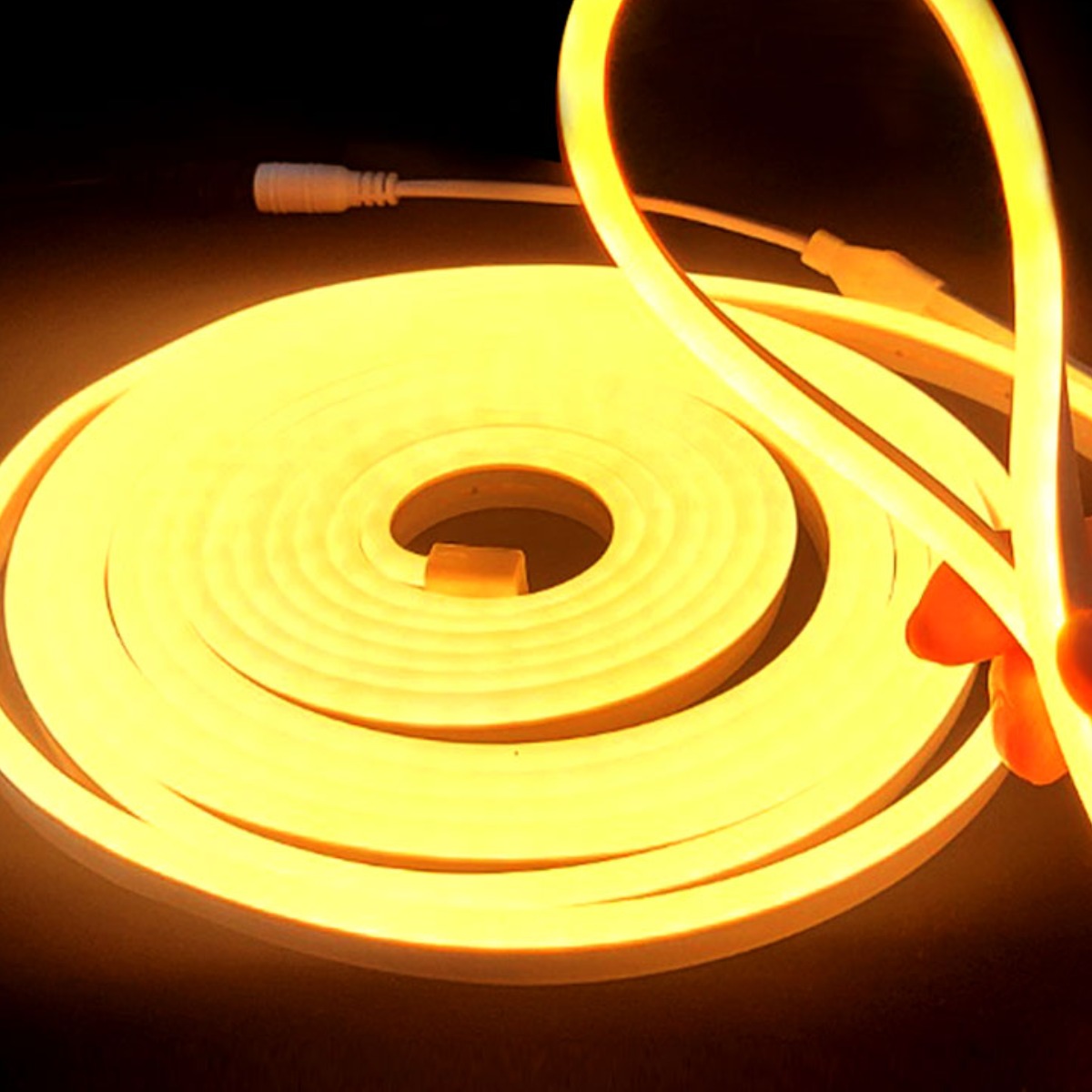 아리조명 LED DC12V 플렉시블 스트립 라인 줄 조명 5M 6*12mm 20,500원