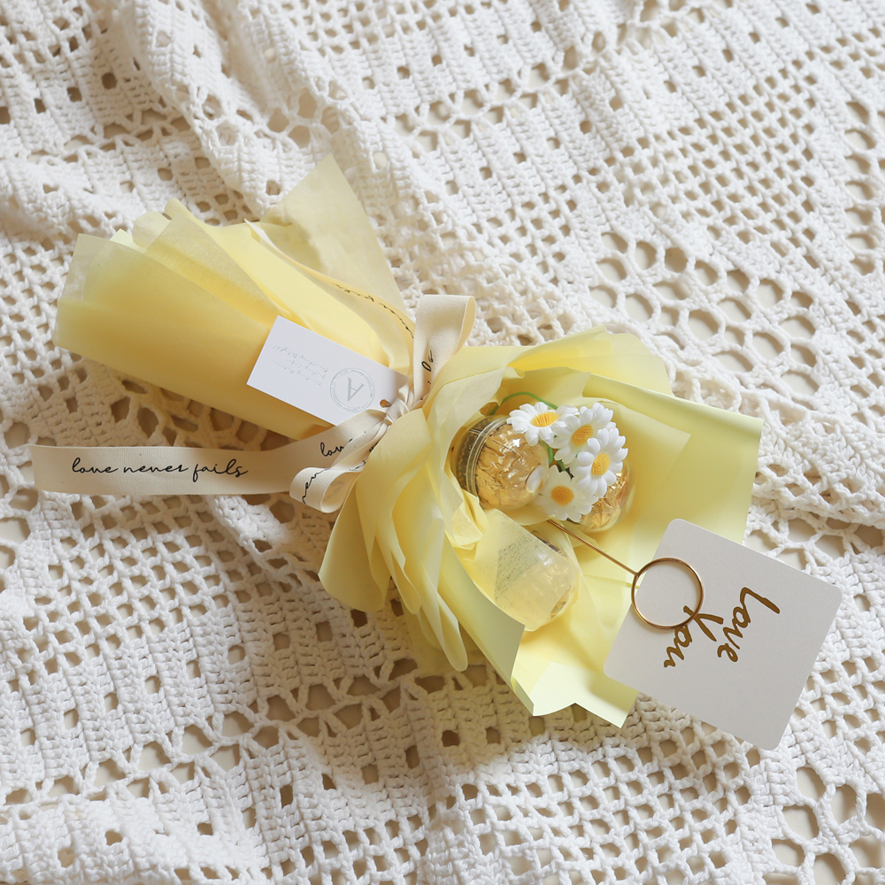 아스파시아 해피 데이지 페레로로쉐 3T 꽃다발 8,900원