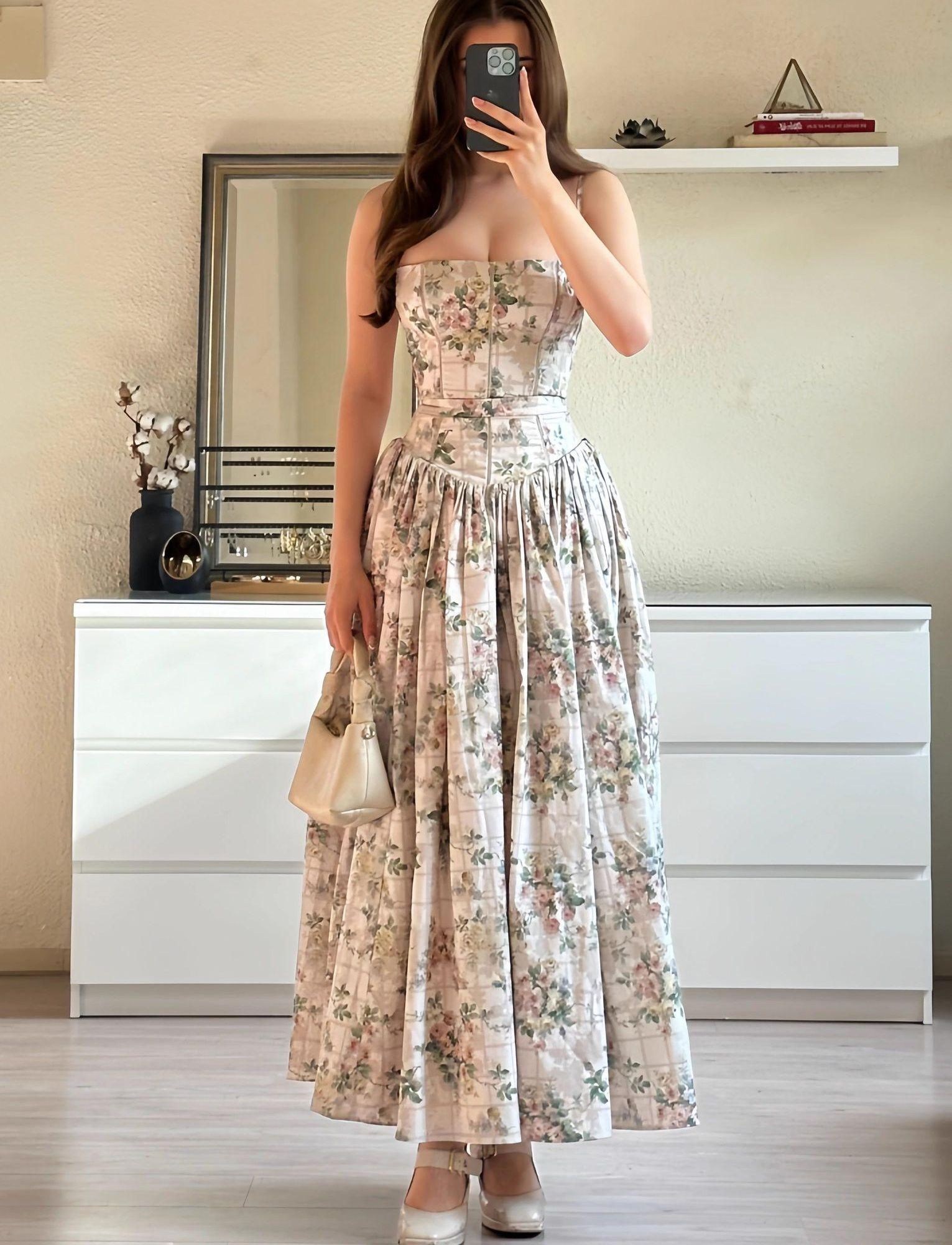 여성 롱원피스 프렌치 슬림핏 러블리 퍼프 플라워  민소매 121,700원