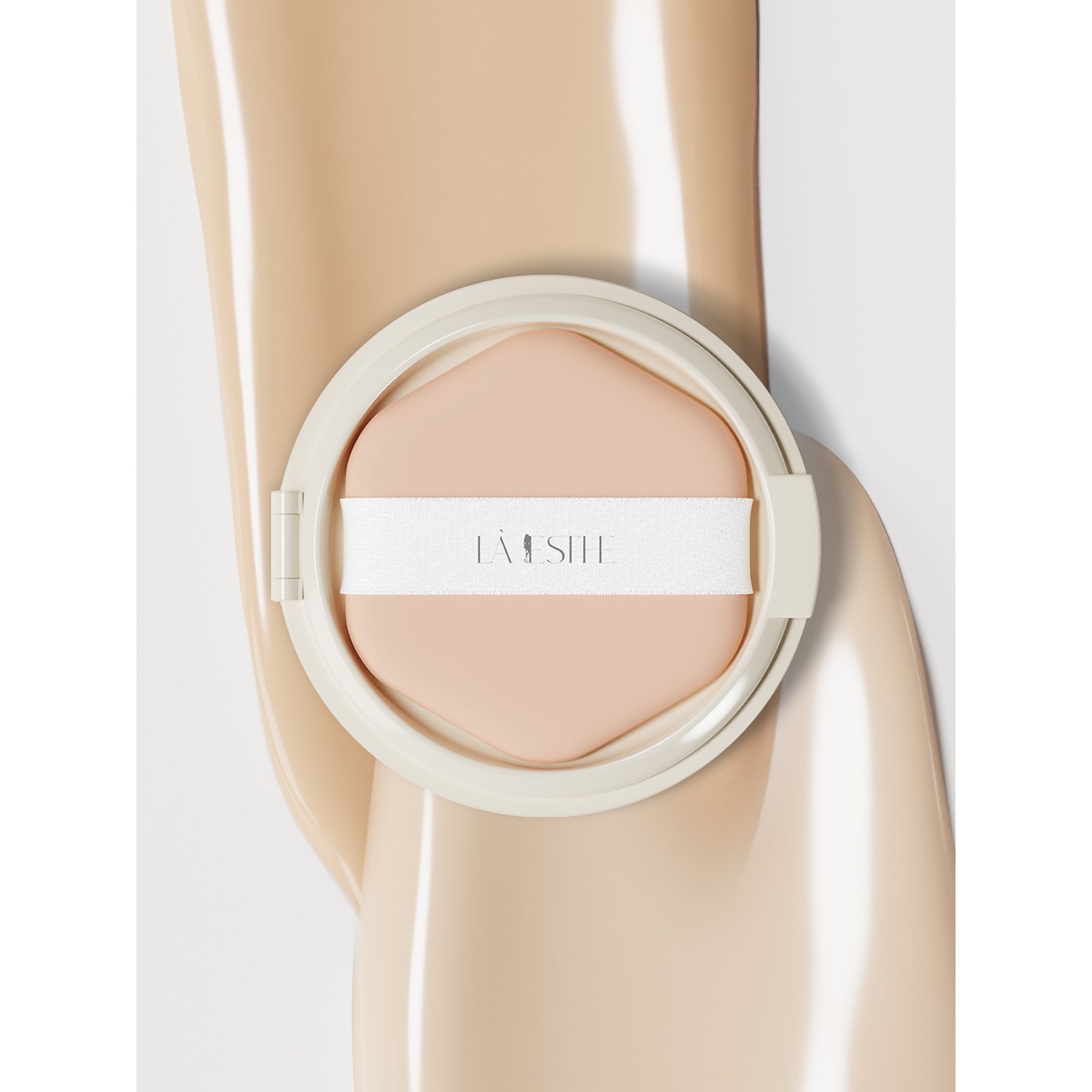 [라에스테 공식몰] 실크핏 래디언스 쿠션 SPF50+ PA+++ 15g (리필) 57,420원