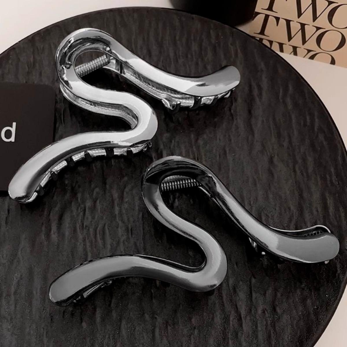 맘띵마켓 튼튼한 메탈 고급 헤어 집게핀 2종 세트 5,900원