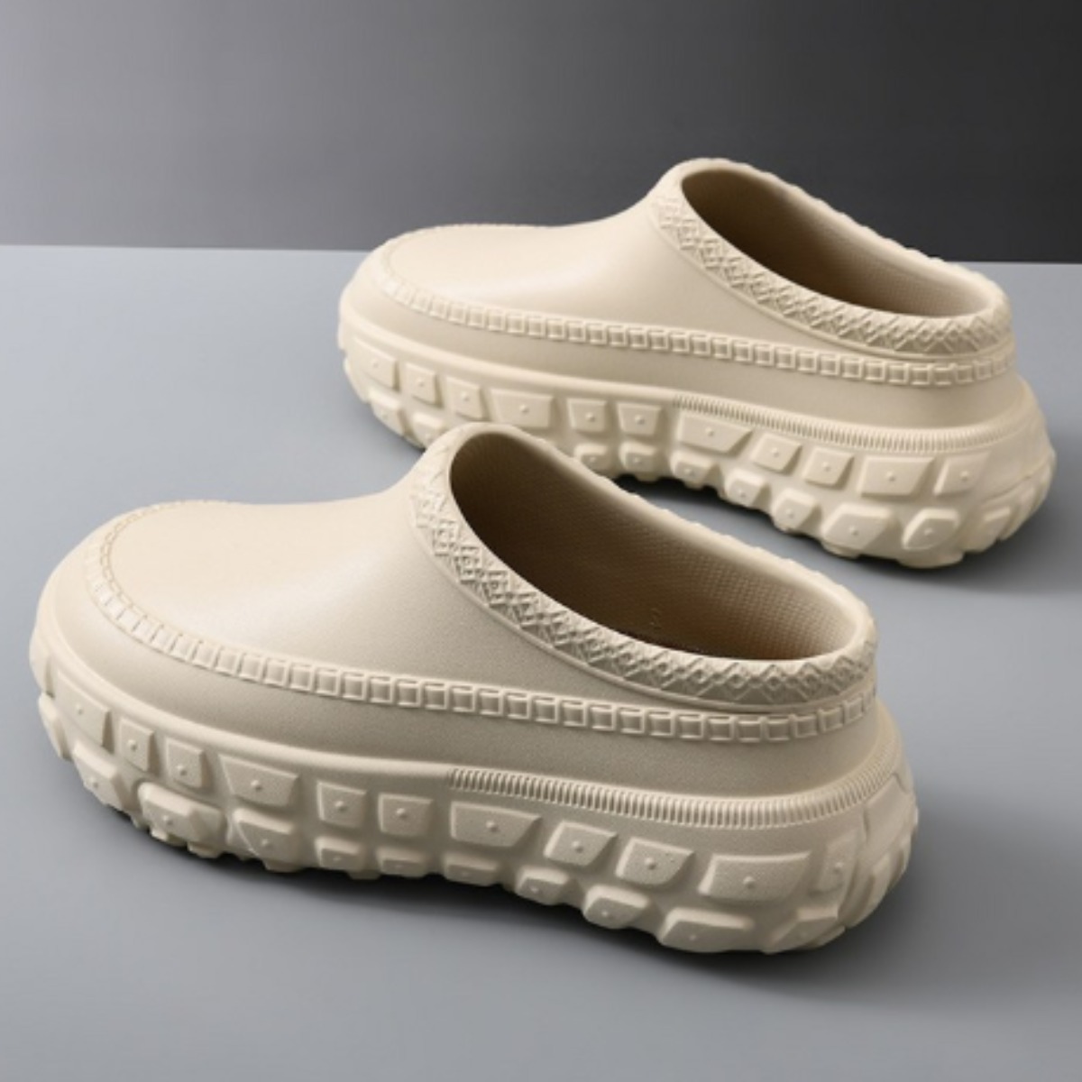 SYUM 경량안전화 미끄럼방지 기름때방지 화상방지 방수초경량 다용도 남성스니커즈 남녀공용 미끄럼방지주방화 실내외겸용 초경량안전화 남성스니커즈 19,320원