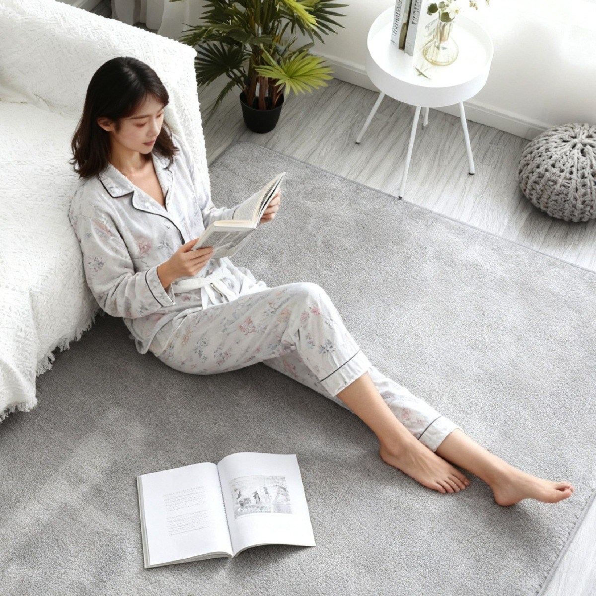 SEVOREN 러그 단모 먼지없는 카펫 사계절 침실 털러그 미끄럼 방지 극세사 고급 거실 카페트 34,800원