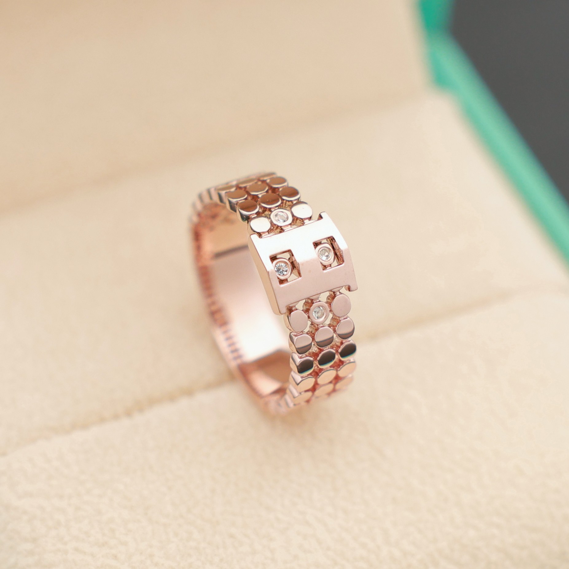 14k 18k 로즈골드 반지 패션반지 럭셔리 커플링 골드 데일리 선물 레이어드(R237) 818,820원