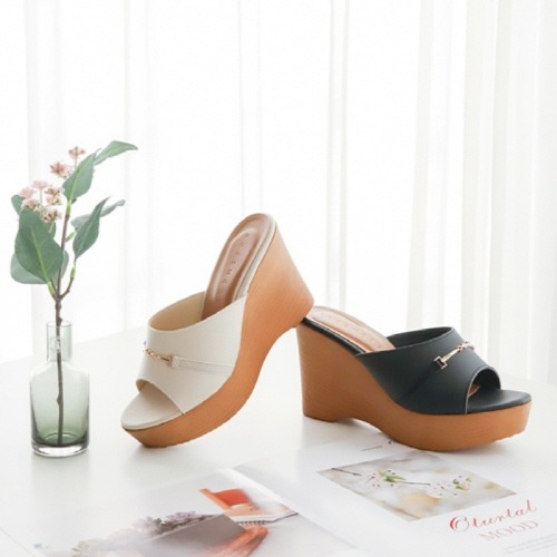 hch rb245 통굽슬리퍼 굽높이8.5cm 34,200원