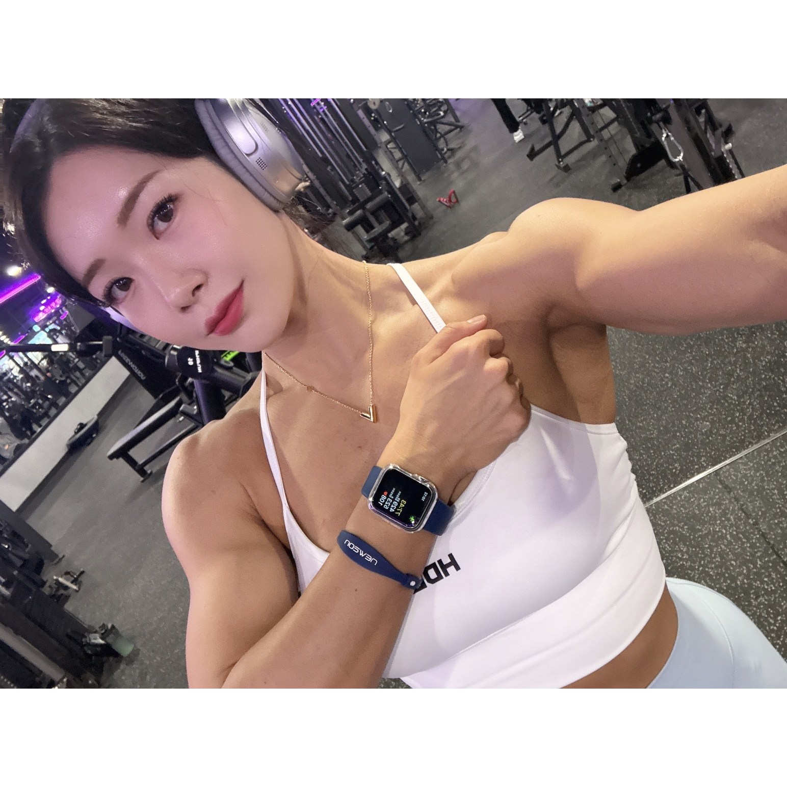 한국음이온생활건강 음이온킹 음이온팔찌 스포츠팔찌 건강팔찌 추석선물 어버이날 부모님 선물 14,000원