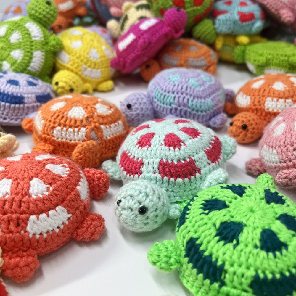 히든아이템 베트남 거북이 줄자 랜덤색상 수제 제작 뜨개 니트 귀여운 미니 키링 1.5m 9,100원