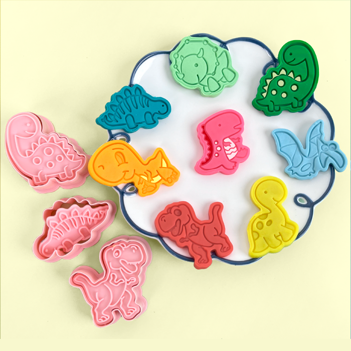 캐롯캐롯 공룡 쿠키틀 클레이몰드 베이킹도구 8종 (밀대 증정) 9,300원