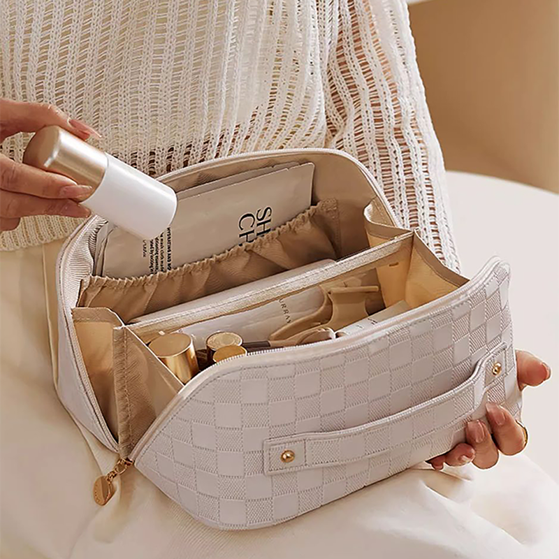 레드에셋 대용량 화장품 파우치 여행용 메이크업 가죽 가방 7,900원