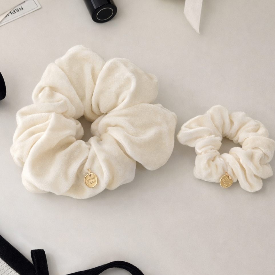벨벳 헤어 곱창 밴드 세트 여성 고급 펜던트 머리끈 슈슈 스크런치 9,190원