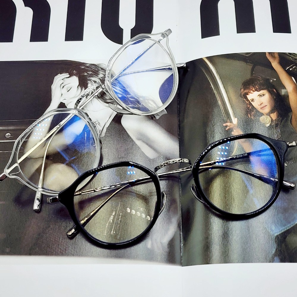 글라스렌 코받침없는 티타늄안경테 가벼운 일본 명품 남자 여자 투명 솔텍스안경 TGL33 59,800원