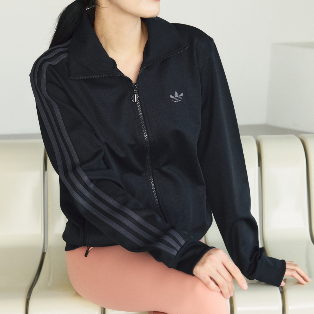 아디다스 남녀공용 져지 바켄바우어 집업 3S 삼선 트랙탑 데일리 커플 블랙 트레이닝복 상의 89,000원