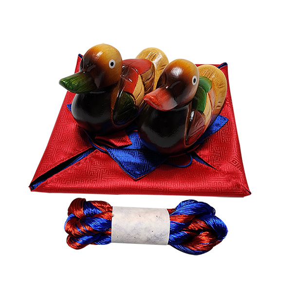 지극정성 원앙세트 결혼 폐백용 함소품 집들이 인테리어 외국인선물 27,500원