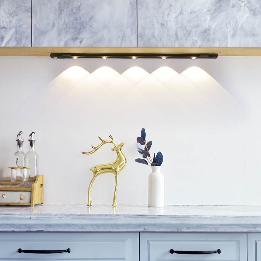 21세기트랜드 모데른 포인트 충전형 무선 센서바 조명 LED 3가지 색상 17,500원