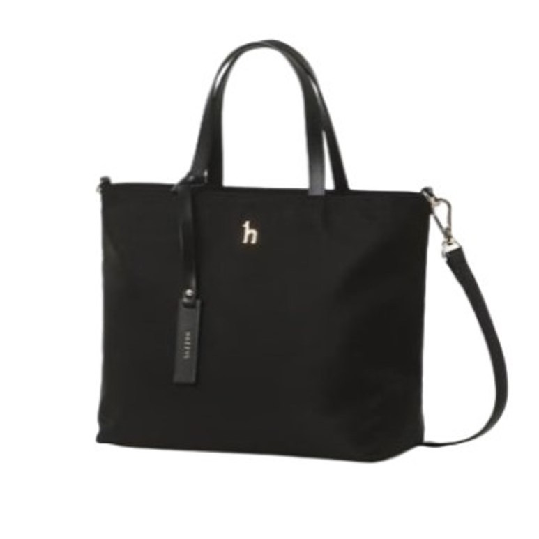 [헤지스 정품/선물포장] HAZZYS 34 헤지스 블랙 나일론 퍼피 로고 나일론 토트 겸 숄더백 M 150,000원