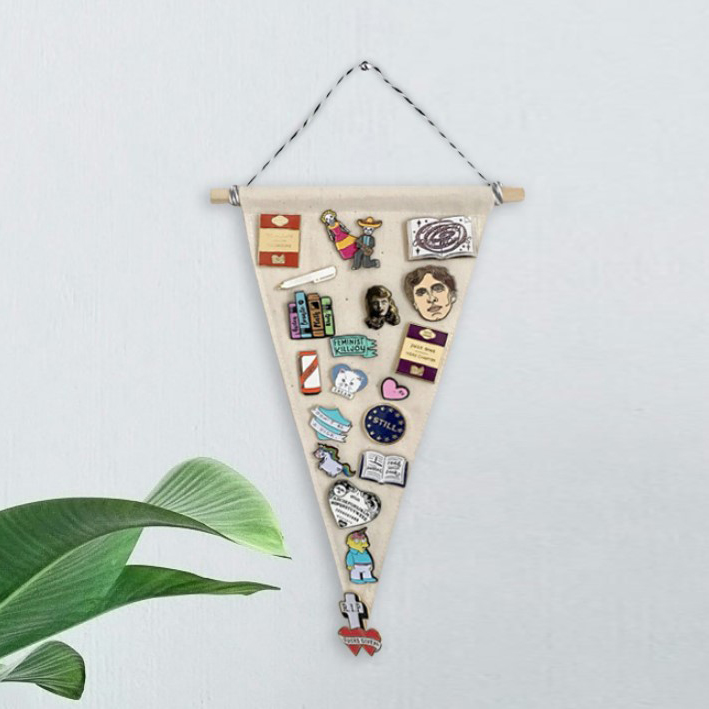 에이모노 뱃지플래그 핀 뱃지 보관 프레임 10,790원