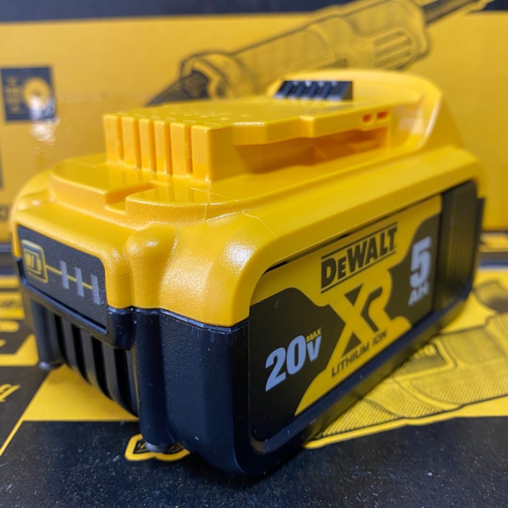 디월트 밧데리 10.8V.12V.18V.20V.60V 빠른 충전 충전기 DCB105 205,000원