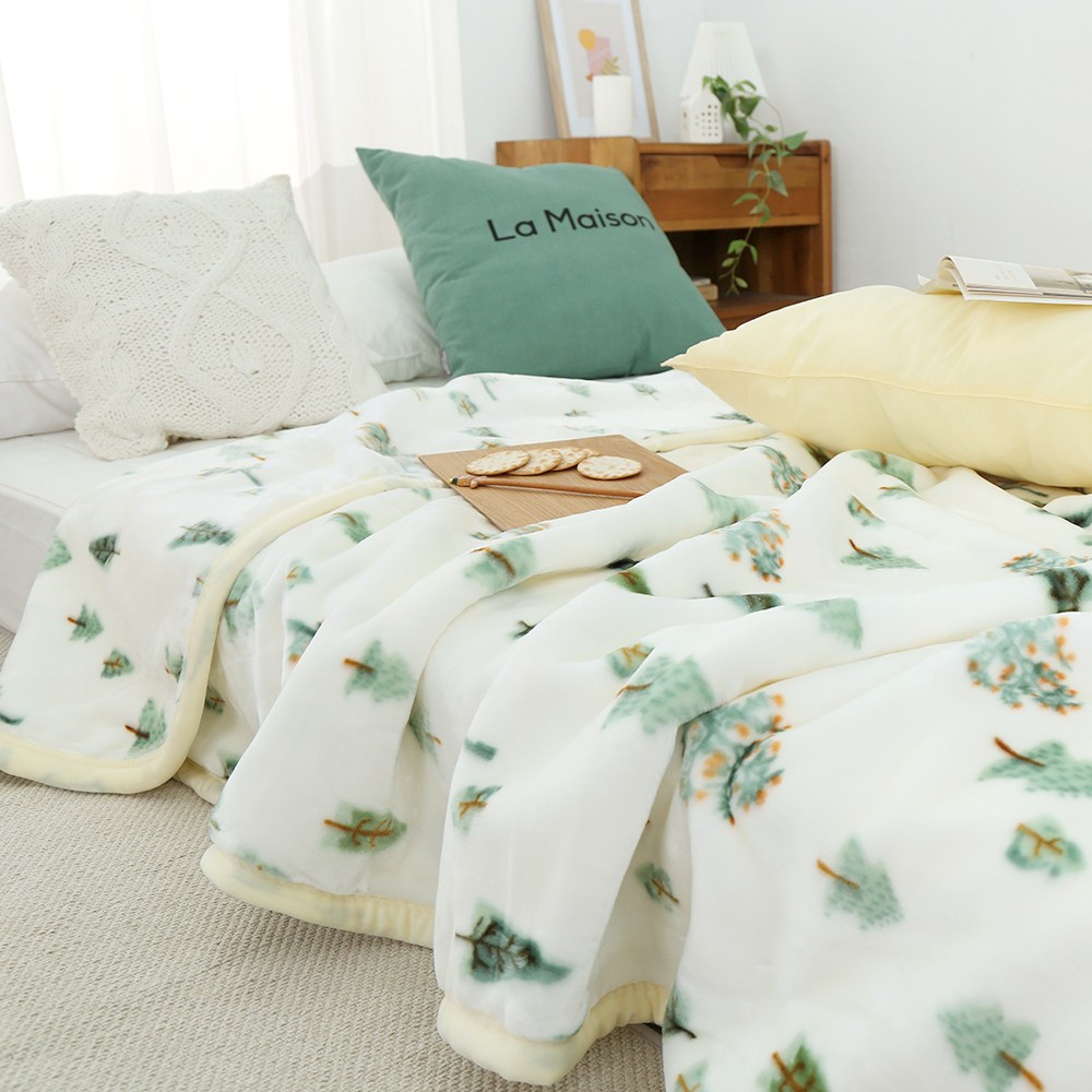 겨울숲 고밀도2겹 두툼한 밍크담요 다용도 이불겸담요 3size 24,900원