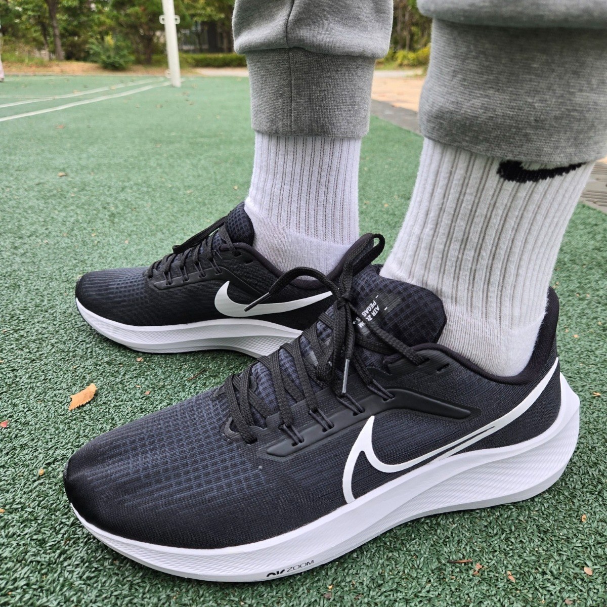 나이키 남성 런닝화 에어 줌 페가수스 39 가벼운 운동화 얼룩지우개 증정 113,000원