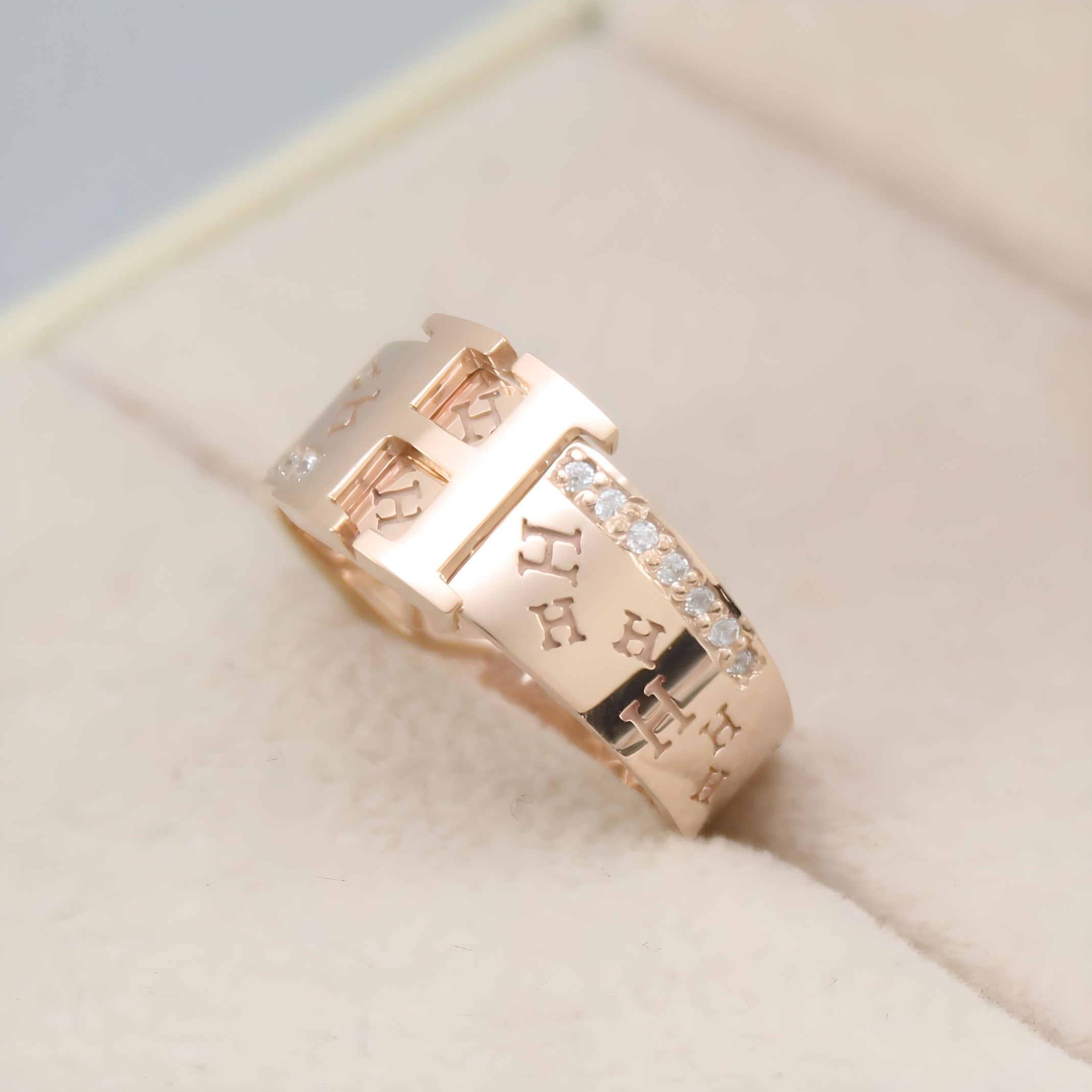 14k 18k 로즈골드 반지 패션반지 럭셔리 커플링 골드 데일리 선물 레이어드(R007) 859,940원