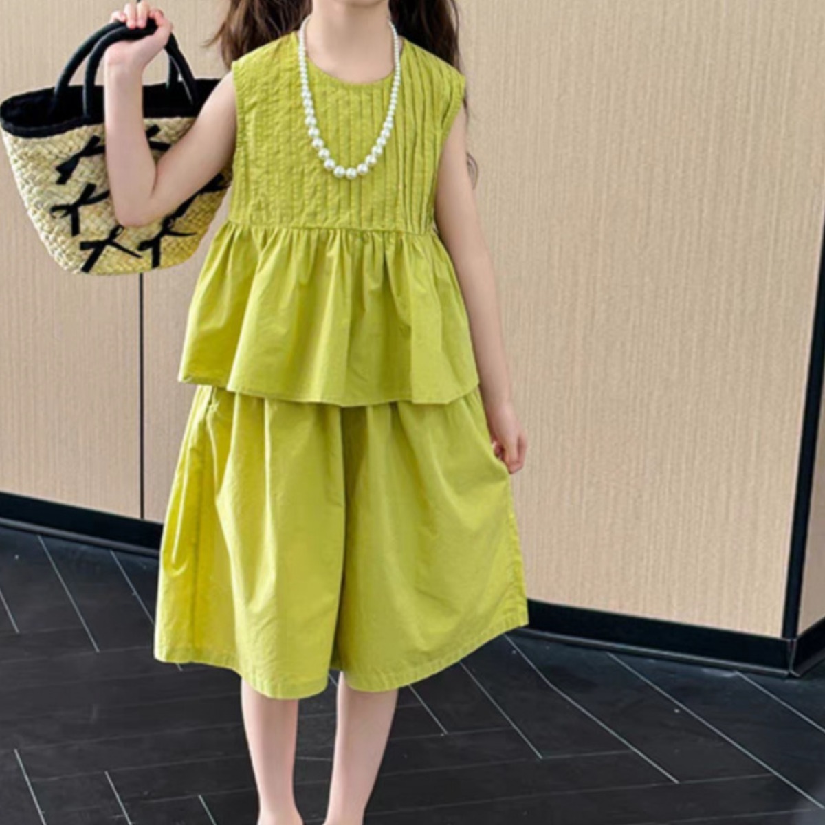 해피유통어린이 상큼한 초록색 슬리브리스와 루즈한 반바지 캐주얼 패션 세트14세 이상 XG03 27,550원