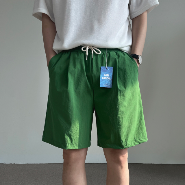 테이크잇컴퍼니 에어쿨 버뮤다 밴딩 반바지(7c) 남자 일자 밴딩 5부 휴가룩 버뮤다 에어 쿨 스판 빨간색 초록색 반바지 36,000원