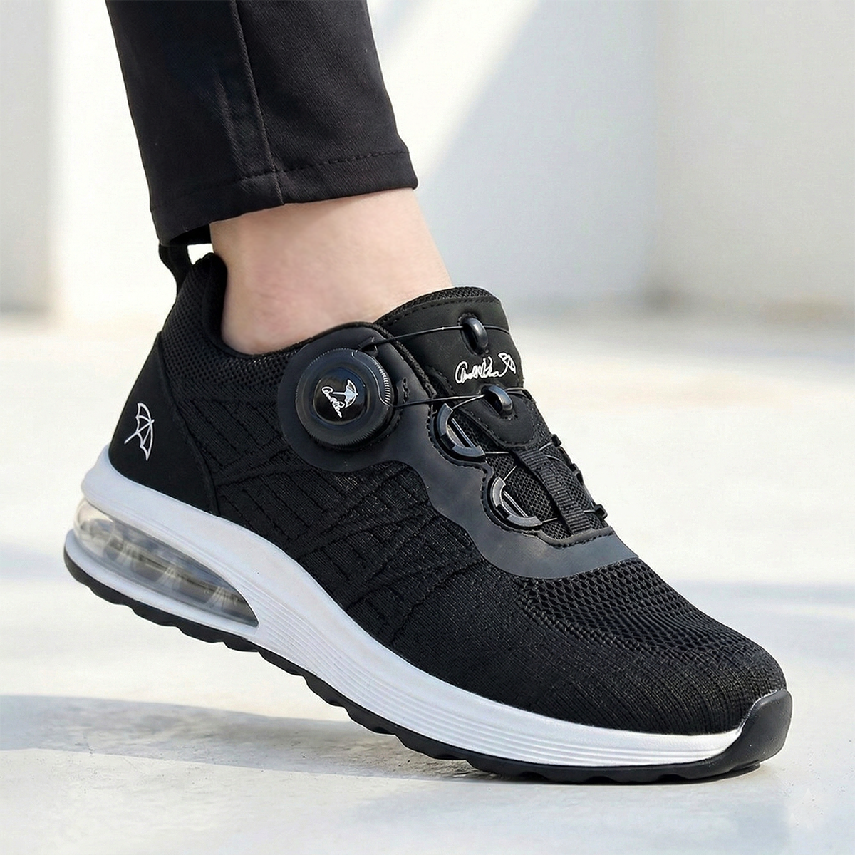 아놀드파마 다이얼 운동화 여성 남성 에어 쿠션 경량 메쉬 러닝화 커플 스니커즈 59,900원