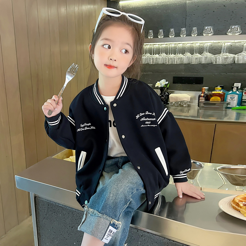 스타빈 여아용 자수포인트 라인야구점퍼 30,400원