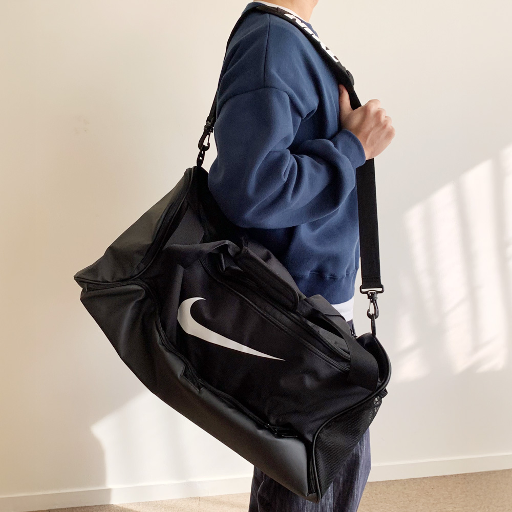 나이키 더블백 가방 크로스백 헬스 운동 여행 등산 25L 41L 60L + 브리니코 양말, 1개, 블랙 61,800원