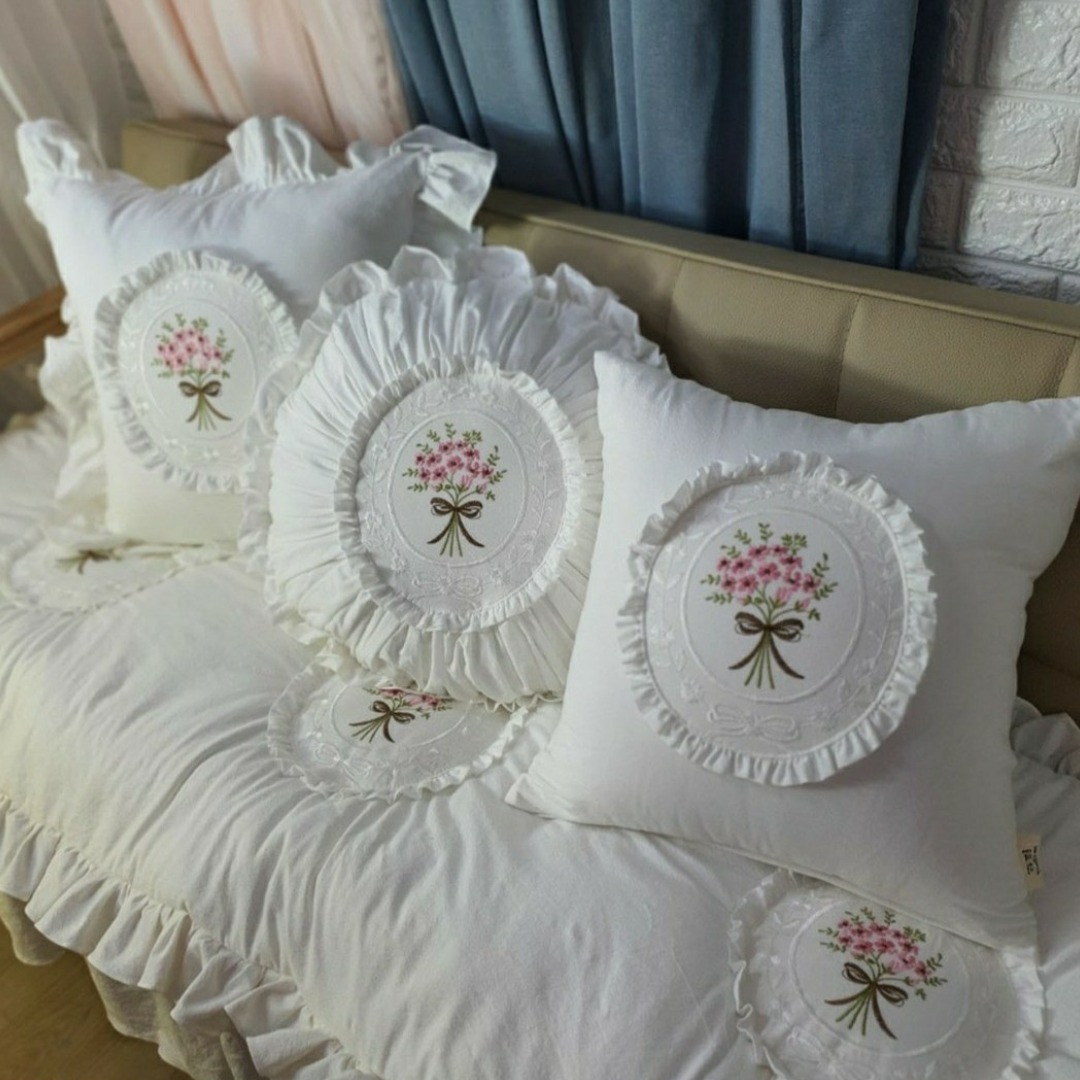 안나홈 워싱광목 부케자수 쿠션커버 36,500원