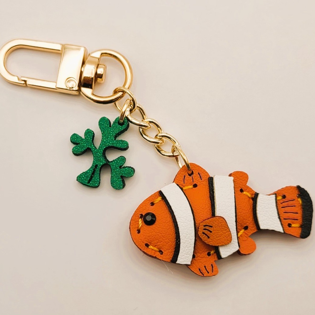 핸드메이드 가죽키링 산호초 친구 열대어 귀여운 해양동물 키홀더 15,800원