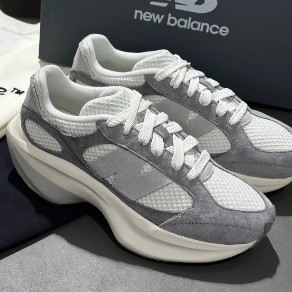 뉴발란스 WRPD 웝트 러너 운동화 러닝화 슬레이트 그레이 UWRPDSBB 192,000원