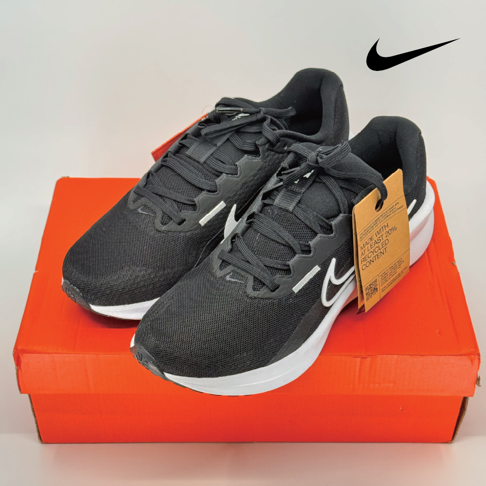 [국내매장판] 나이키 다운시프터 13 남성 여성 조깅화 런닝화 + 투에잇닷 양말 증정 61,900원